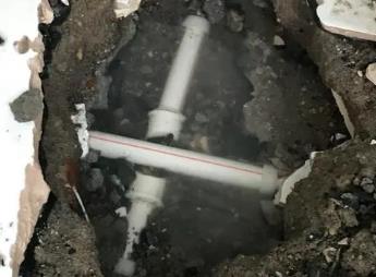 白山阳台漏水维修公司为您分享楼上楼下漏水怎么处理